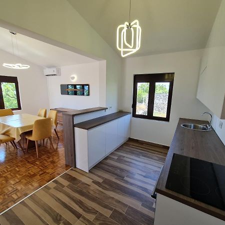 Apartmán Luxury Penthouse With Panoramic View Ulcinj Exteriér fotografie