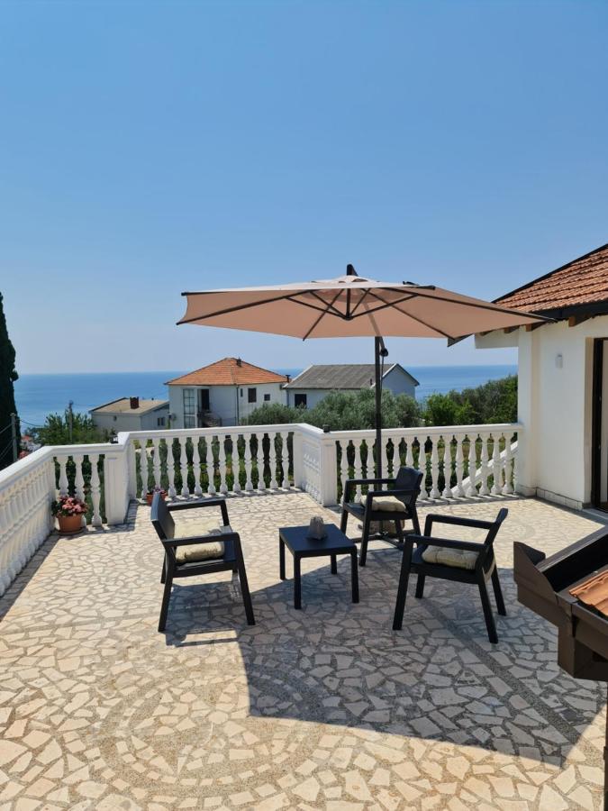 Apartmán Luxury Penthouse With Panoramic View Ulcinj Exteriér fotografie